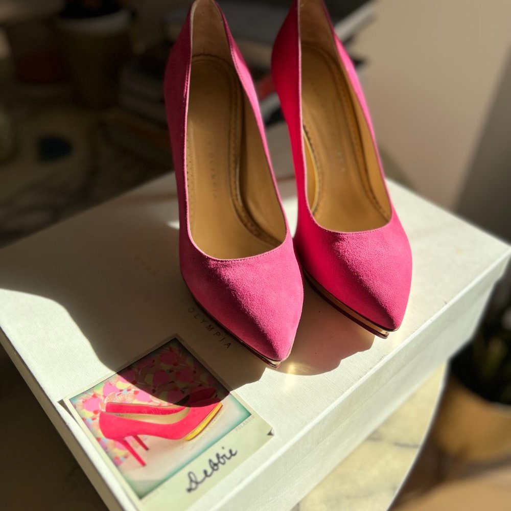 LIKE NEW!!! Charlotte Olympia Debbie Pump In Original Box SIZE 37